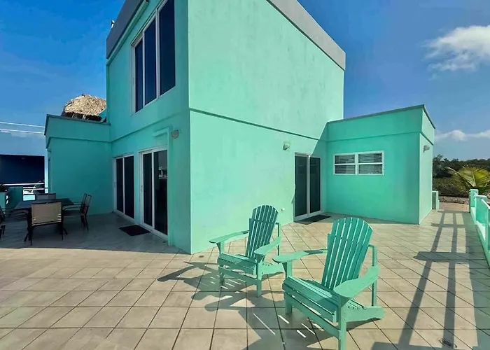 18 At Maralaguna Villa San Pedro (Ambergris Caye)