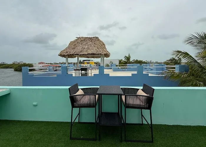 Villa 18 At Maralaguna