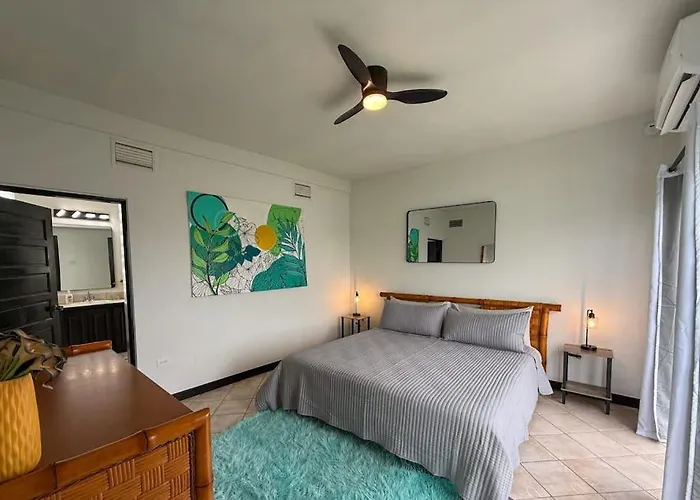 18 At Maralaguna San Pedro (Ambergris Caye)