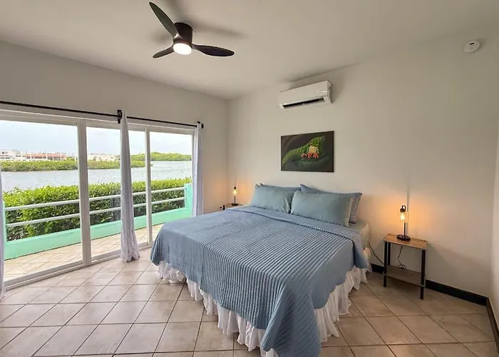 18 At Maralaguna Villa *